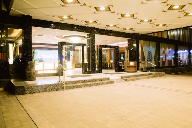 ザ ゴールデン ベイ ホテル バタム