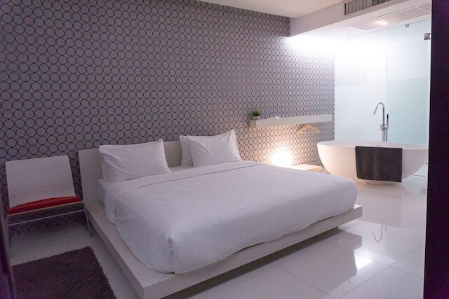 Q レジデンシーズ