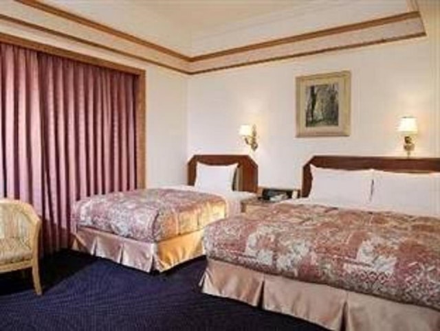 ノーブル ホテル (名貴大飯店)