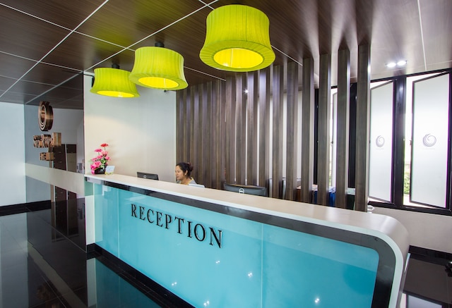 シヴァ ロイヤル ホテル