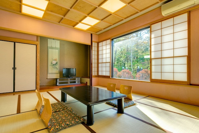 フォレストリゾート 山中湖 秀山荘