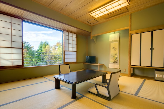 フォレストリゾート 山中湖 秀山荘