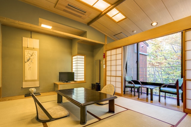 フォレストリゾート 山中湖 秀山荘