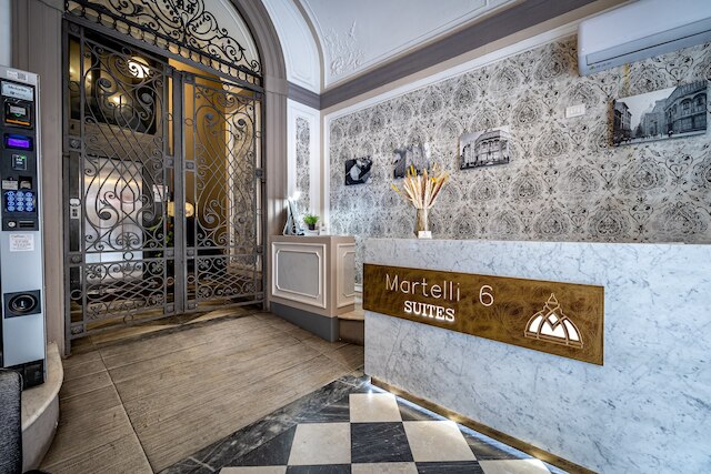 マルテッリ 6 スイーツ アンド アパートメンツ