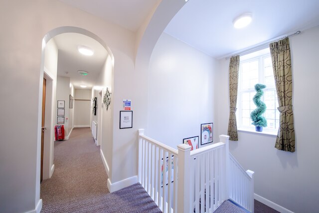 OYO  ザ アーチ ウェンブリー スタジアム