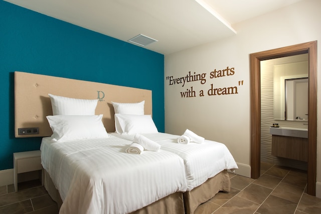 D ドリーム ホテル