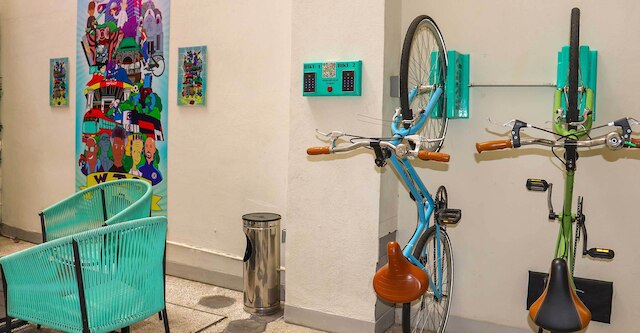 エスタンシアス VIVE MX ワールド トレード センター