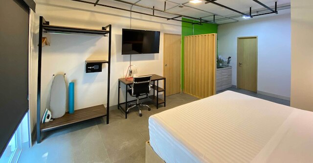 エスタンシアス VIVE MX ワールド トレード センター