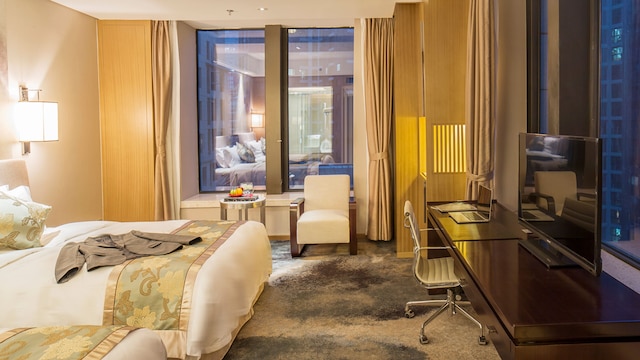 Yun Hotel Wuhan (武汉晟云酒店)