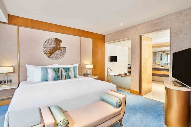 バサ ホテル スラバヤ