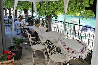 ヴィラ フィオリータ