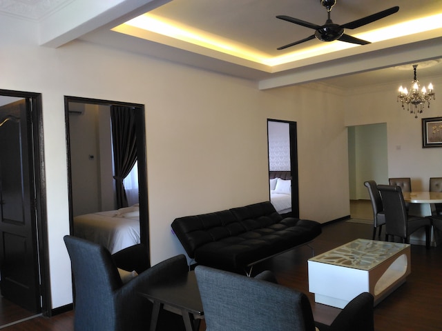 ミッドシティ サービス スイート