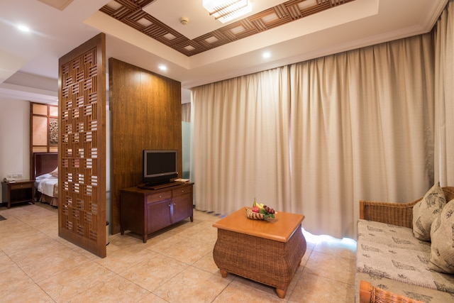 ジンジャン バオホン ホテル (別館) (三亞寶宏大酒店副樓)