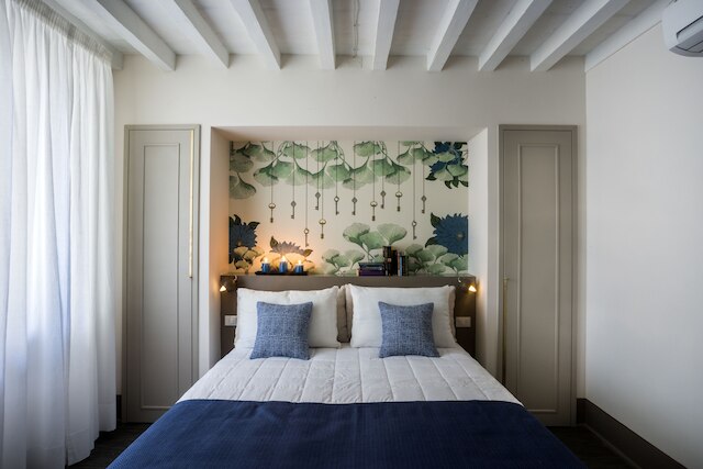 アルフィエーリ 9