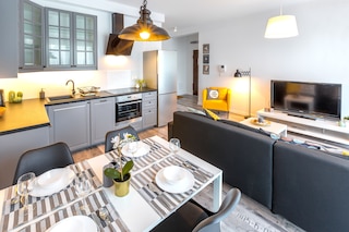 フレンドハウス アパートメンツ - トレイン ステーション エリア