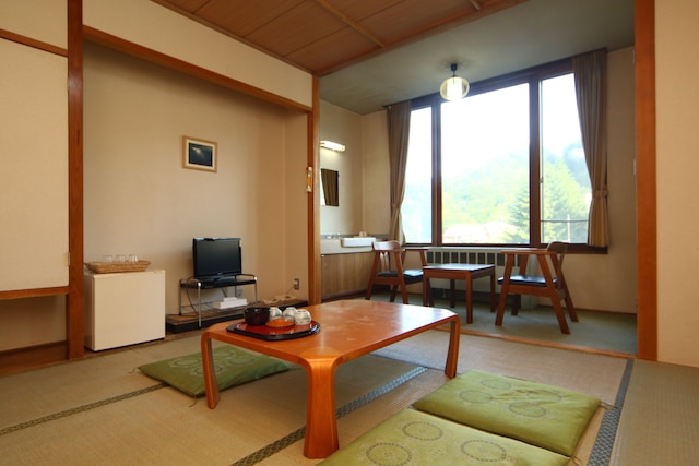 糠平館観光ホテル