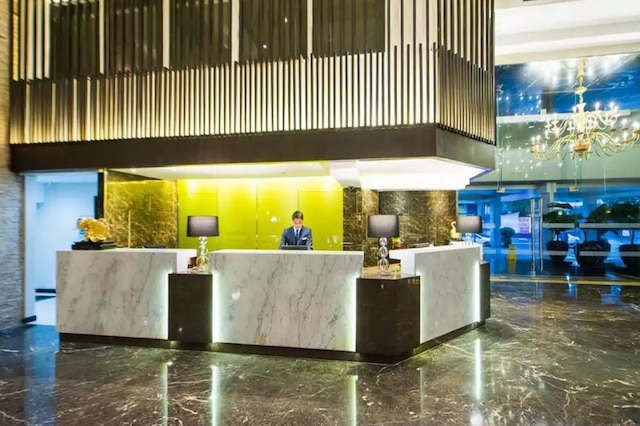 ル フィッシャー シャレー