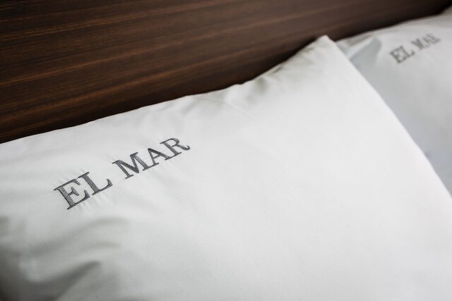 エルマー コンドテル