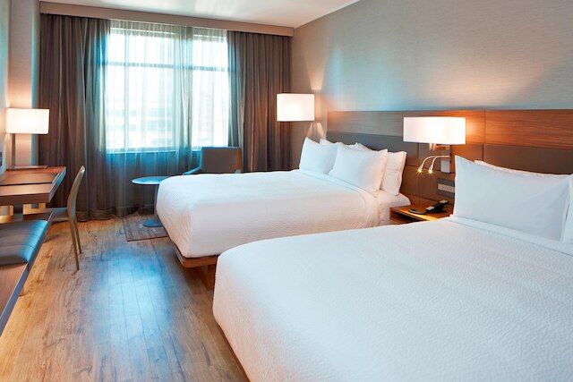 AC ホテル バイ マリオット ポートランド ダウンタウン、オレゴン