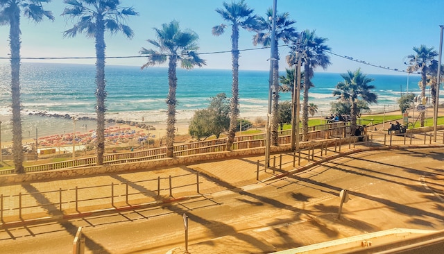 スパット ビーチ