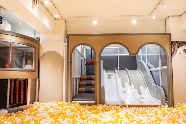 メガ ホテル (鉅陞嘉義亮點旅店)