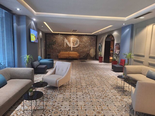 パーク ホテル & スパ