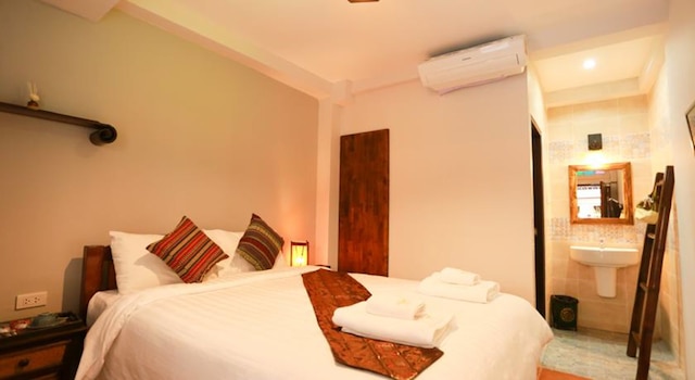 ソムワン ブティック ハウス