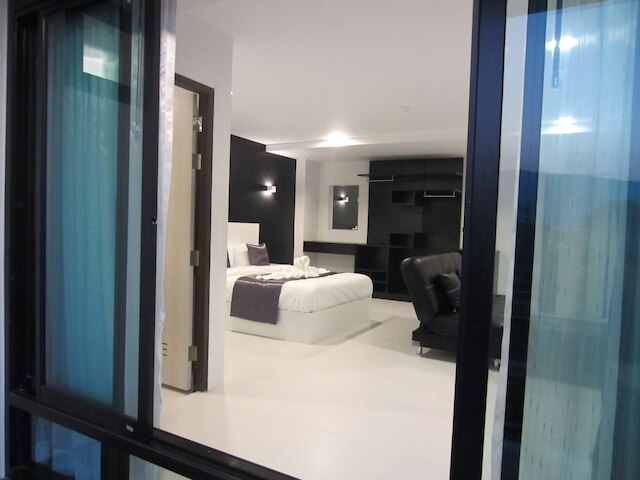 ザ ルナ コンパス