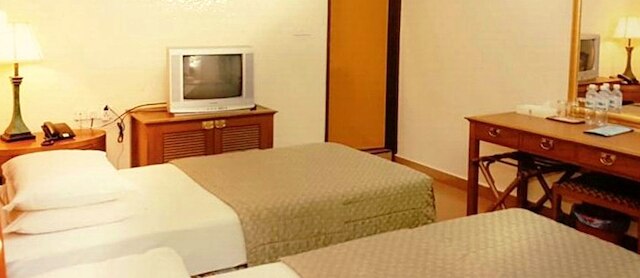 ロータス ファミリー ホテルメダン トゥアンク