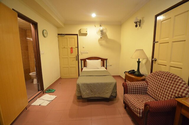 ロータス ファミリー ホテルメダン トゥアンク