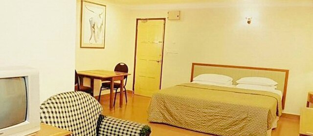 ロータス ファミリー ホテルメダン トゥアンク