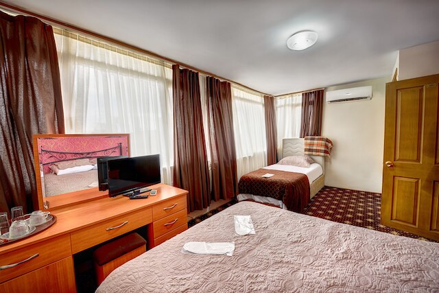 アクデニズ ホテル