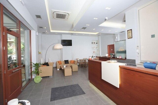 メニ アパートメンツ ホテル