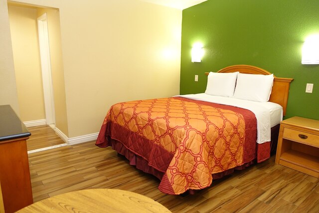 トロピック ロッジ