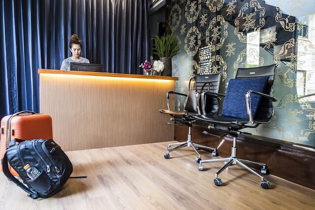 グルー チェンマイ