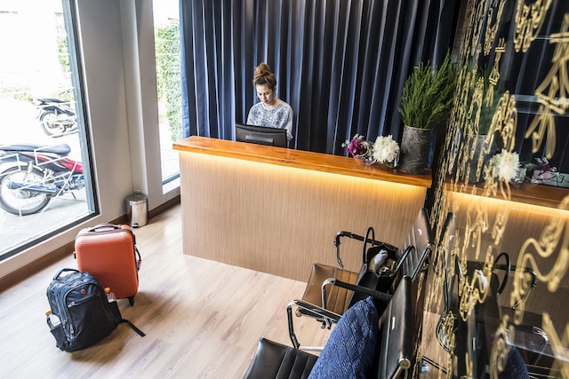 グルー チェンマイ