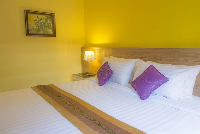 グルー チェンマイ