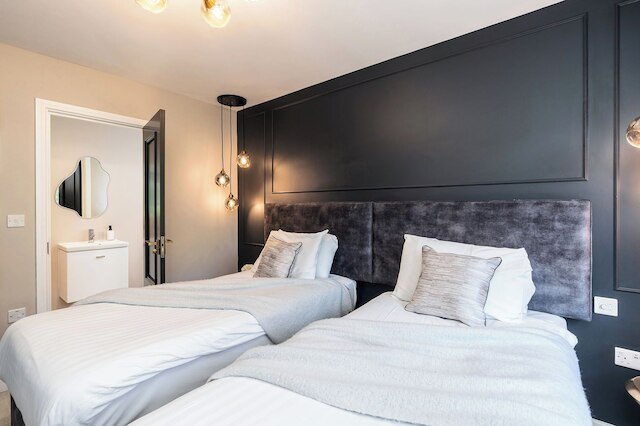 リバーサイド ヴィラズ