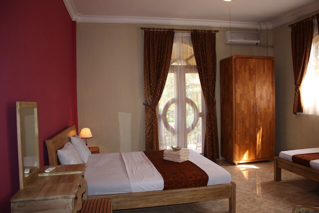 アダ・ワクト・ホームステイ