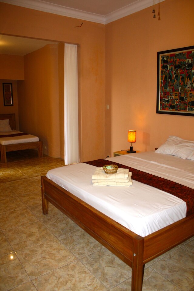 アダ・ワクト・ホームステイ