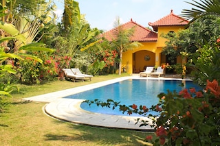 アダ・ワクト・ホームステイ