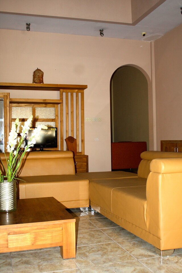 アダ・ワクト・ホームステイ