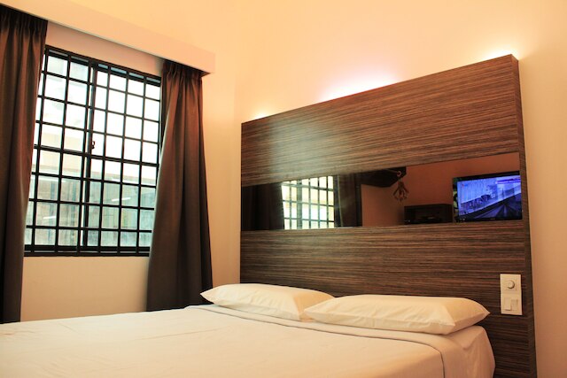 タイム ホテル クチャイ ラマ