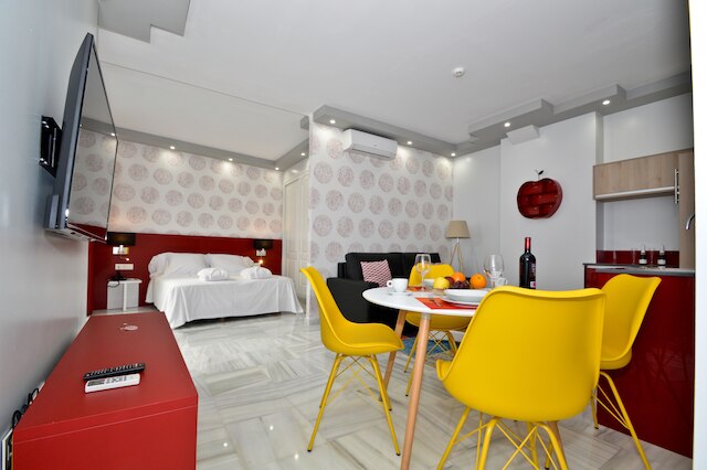 ザ ツェントラル アレナル スイーツ