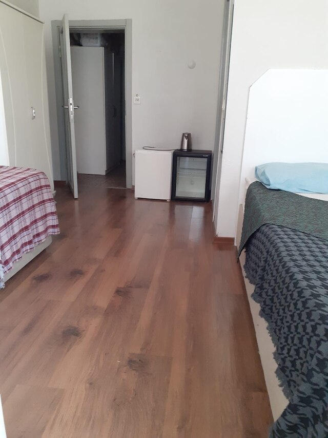 バルバ ロッサ レジデンス