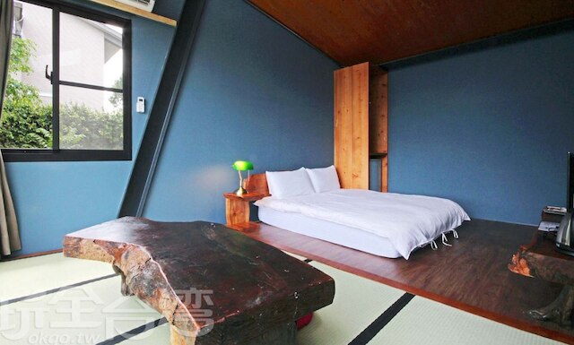 ユエ レイク バックパッカーズ (玥湖背包客讚民宿)