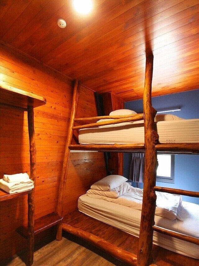 ユエ レイク バックパッカーズ (玥湖背包客讚民宿)