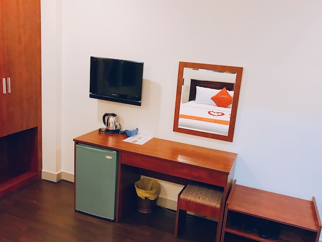 ゴールデン スター ホテル