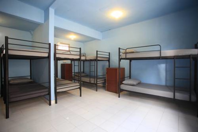 キャプテン グース ホステル