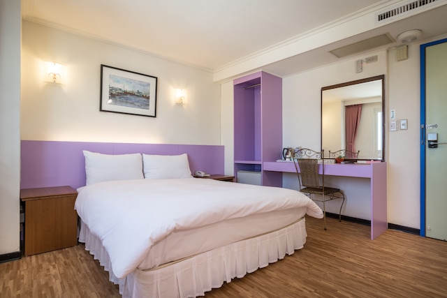 アップル ホテル (蘋果商旅)